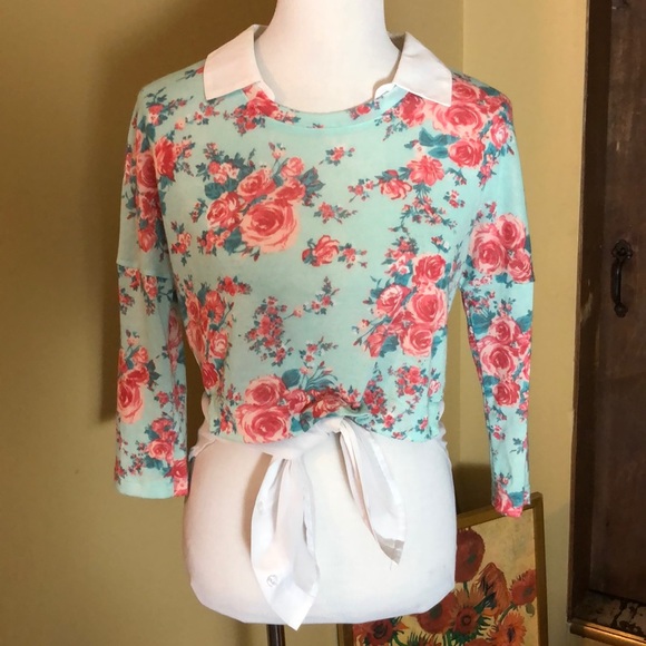 DEB sz MEDIUM Floral Sweater/Button Front $68 NEW - Picture 2 of 11